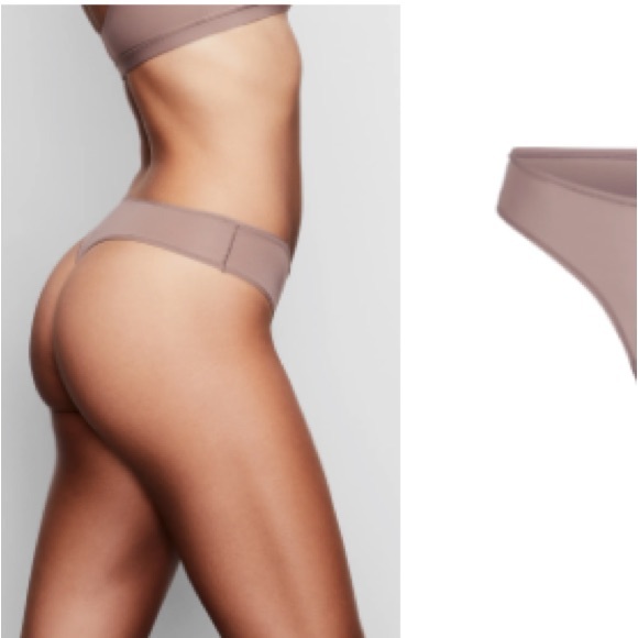 SKIMS FITS EVERYBODY T STRING and SEAMLESS PLUM BLACK SIZE 3X 2 pc bundle - Picture 7 of 16